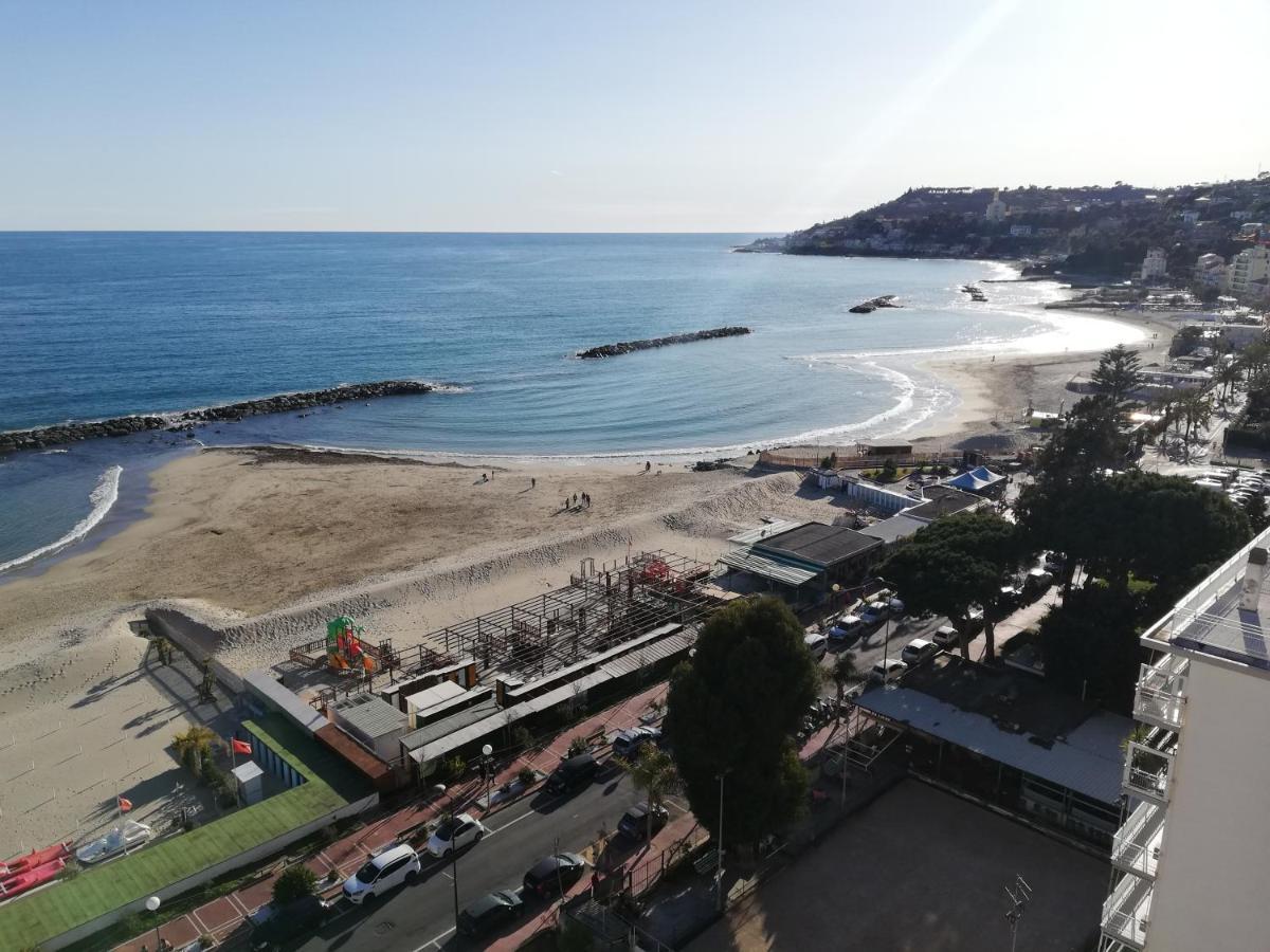 La Bouganville Hotel Arma di Taggia Exterior foto